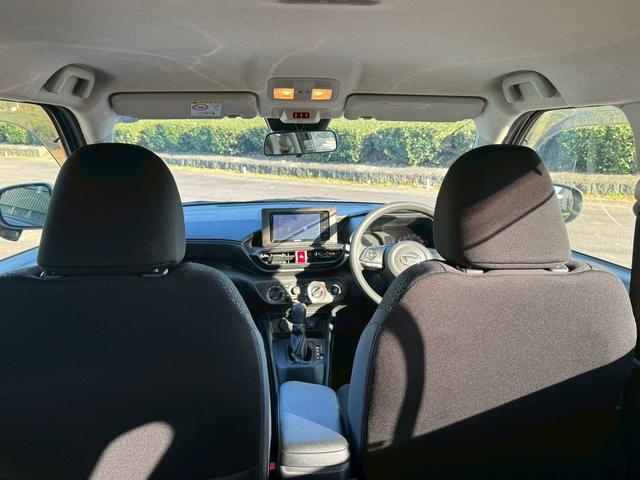 ロッキー Ｌ　ナビＴＶ　バックカメラ　衝突軽減システム　ＥＴＣ　クリアランスソナー　　シートヒーター　オートライト　スマートキー　電動格納ミラー　シートヒーター　新車保証書取説　修復歴無　第三者機関検査済（43枚目）