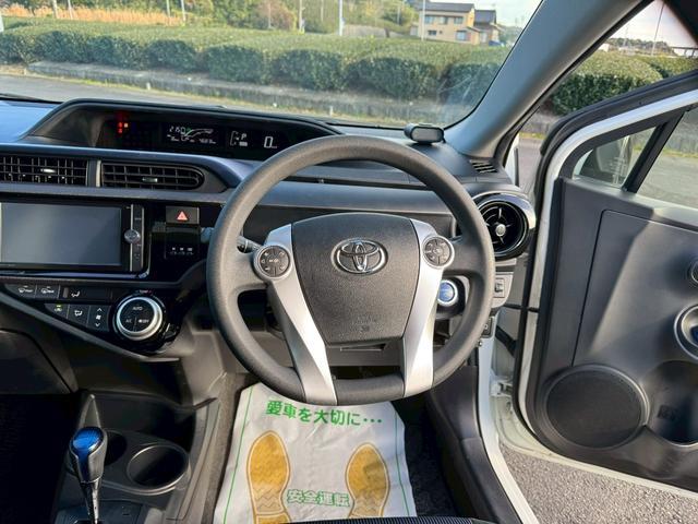 アクア S スマートエントリーナビレディパッケージ 純正ナビTV バックカメラ ドラレコ ETC クリアランスソナー レーンアシスト 衝突被害軽減システム アルミホイール オートマチックハイビーム スマートキー 修復歴無 第三者機関検査済(8枚目)