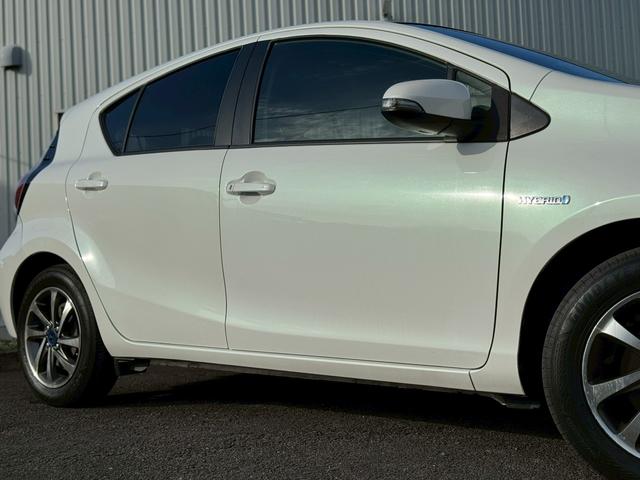 アクア S スマートエントリーナビレディパッケージ 純正ナビTV バックカメラ ドラレコ ETC クリアランスソナー レーンアシスト 衝突被害軽減システム アルミホイール オートマチックハイビーム スマートキー 修復歴無 第三者機関検査済(30枚目)