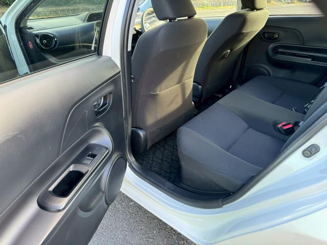 アクア S スマートエントリーナビレディパッケージ 純正ナビTV バックカメラ ドラレコ ETC クリアランスソナー レーンアシスト 衝突被害軽減システム アルミホイール オートマチックハイビーム スマートキー 修復歴無 第三者機関検査済(38枚目)