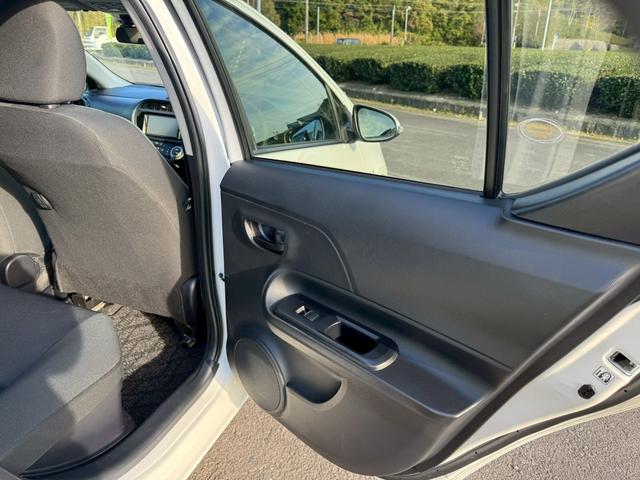 アクア S スマートエントリーナビレディパッケージ 純正ナビTV バックカメラ ドラレコ ETC クリアランスソナー レーンアシスト 衝突被害軽減システム アルミホイール オートマチックハイビーム スマートキー 修復歴無 第三者機関検査済(58枚目)