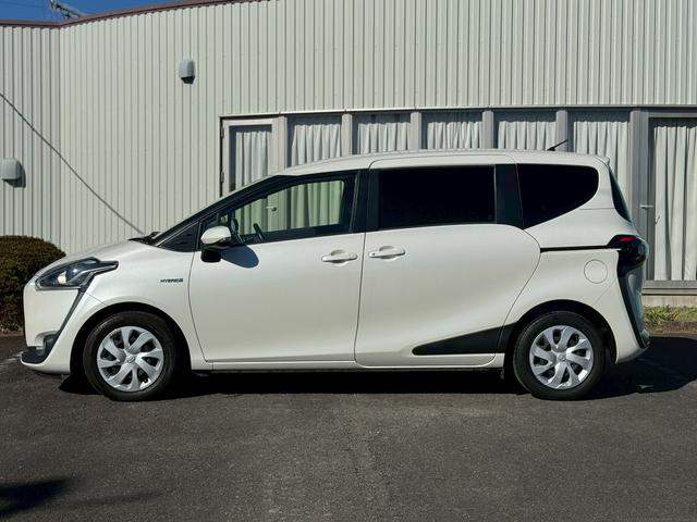 シエンタ ハイブリッドG 7人乗り ハイブリッド 検2年 禁煙車 純正ナビTV バックカメラ ETC レーンアシスト 衝突被害軽減システム 両側電動スライドドア オートマチックハイビーム 修復歴無 第三者機関検査済(25枚目)