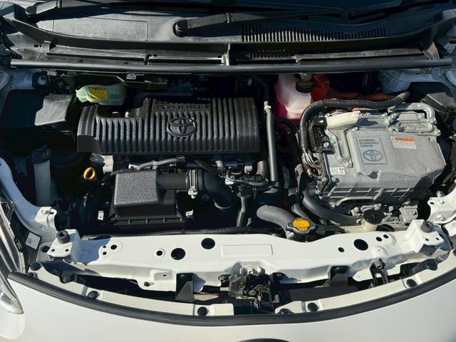 シエンタ ハイブリッドG 7人乗り ハイブリッド 検2年 禁煙車 純正ナビTV バックカメラ ETC レーンアシスト 衝突被害軽減システム 両側電動スライドドア オートマチックハイビーム 修復歴無 第三者機関検査済(27枚目)