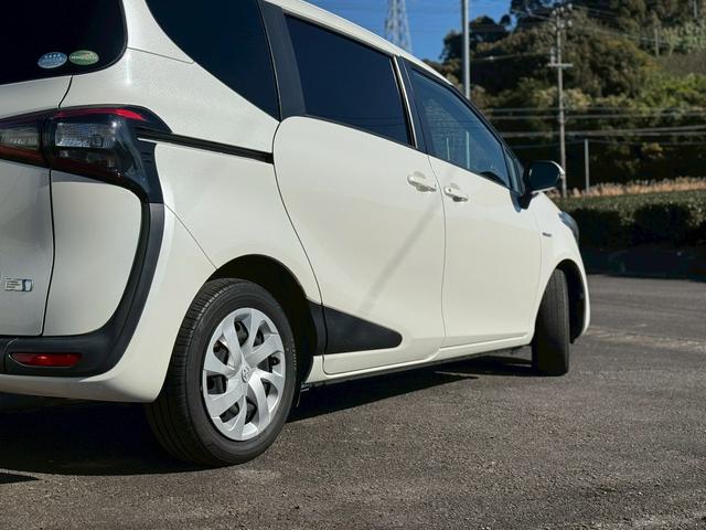 シエンタ ハイブリッドG 7人乗り ハイブリッド 検2年 禁煙車 純正ナビTV バックカメラ ETC レーンアシスト 衝突被害軽減システム 両側電動スライドドア オートマチックハイビーム 修復歴無 第三者機関検査済(42枚目)