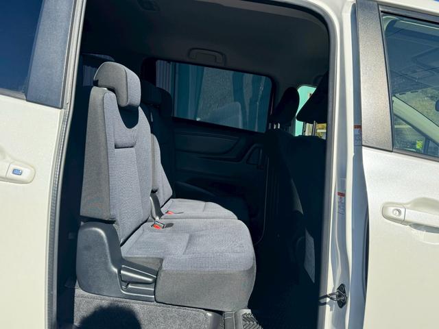 シエンタ ハイブリッドG 7人乗り ハイブリッド 検2年 禁煙車 純正ナビTV バックカメラ ETC レーンアシスト 衝突被害軽減システム 両側電動スライドドア オートマチックハイビーム 修復歴無 第三者機関検査済(43枚目)