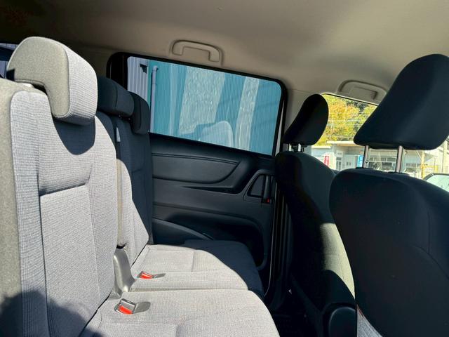 シエンタ ハイブリッドG 7人乗り ハイブリッド 検2年 禁煙車 純正ナビTV バックカメラ ETC レーンアシスト 衝突被害軽減システム 両側電動スライドドア オートマチックハイビーム 修復歴無 第三者機関検査済(44枚目)