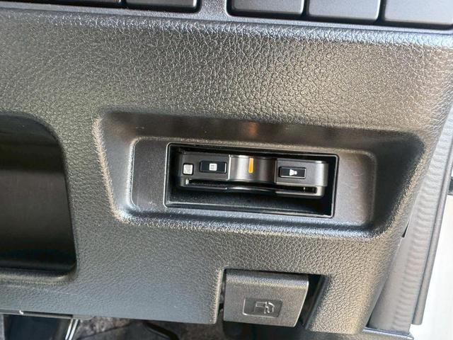 フレアワゴン ハイブリッドＸＳ　両側電動スライドドア　ナビＴＶ　バックカメラ　ドラレコ　ＥＴＣ　衝突軽減システム　クリアランスソナー　レーンアシスト　スマートキー　電動格納ミラー　シートヒーター　修復歴無　第三者機関検査済（12枚目）