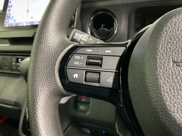 Ｎ－ＢＯＸカスタム ベースグレード　ＨＳＥＮＳＩＮＧ　新車保証試乗車　ワンオ－ナ－　ＵＳＢ接続　ＣＭＢＳ　禁煙　１オーナー　ベンチシート　オートエアコン　スマートキ　フルフラット　ＬＥＤ　盗難防止装置　クルコン　ＥＴＣ　バックカメラ（10枚目）