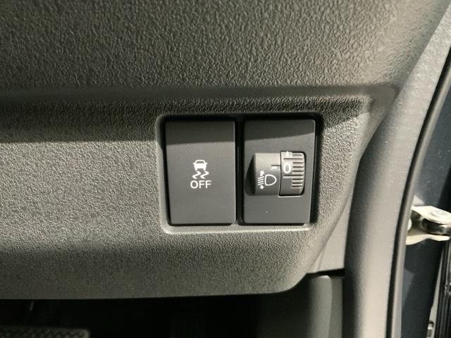 Ｎ－ＢＯＸカスタム ベースグレード　ＨＳＥＮＳＩＮＧ　新車保証試乗車　ワンオ－ナ－　ＵＳＢ接続　ＣＭＢＳ　禁煙　１オーナー　ベンチシート　オートエアコン　スマートキ　フルフラット　ＬＥＤ　盗難防止装置　クルコン　ＥＴＣ　バックカメラ（15枚目）