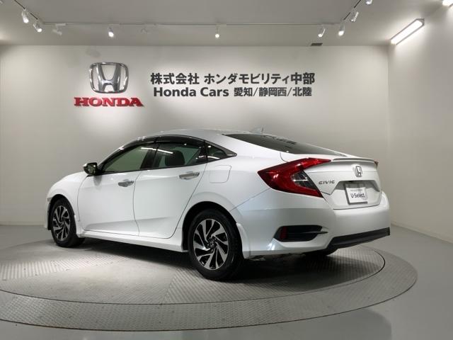 シビック セダン　ＨＳＥＮＳＩＮＧ　最長５年保証　ワンオ－ナ－　サイドエアバッグ　ワンオーナー車　ＤＶＤ視聴可能　横滑り防止装置　地デジＴＶ　リアカメラ　クルーズコントロール　スマキー　前席シートヒーター　ＡＢＳ（44枚目）