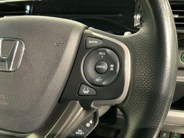 ステップワゴンスパーダ スパーダホンダセンシング　最長５年保証ワンオーナーナビＴＶ　盗難防止　助手席エアバッグ　ワンオーナ－　Ｗパワスラ　記録簿有　リアオートエアコン　地デジ　ＬＥＤライト　横滑り防止システム　オートエアコン　リアカメラ　ＵＳＢ（10枚目）