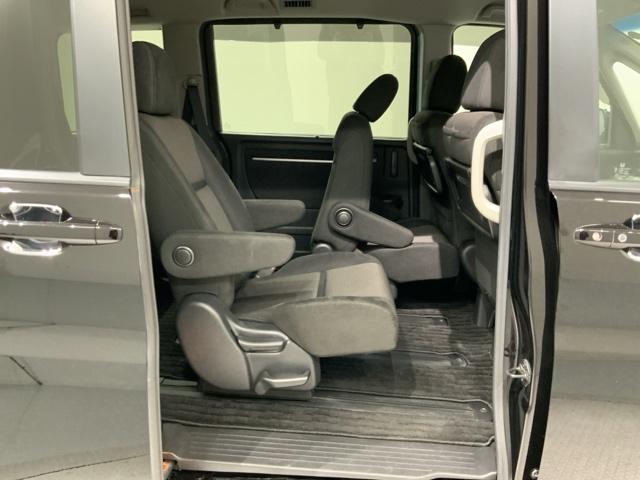 ステップワゴンスパーダ スパーダホンダセンシング　最長５年保証ワンオーナーナビＴＶ　盗難防止　助手席エアバッグ　ワンオーナ－　Ｗパワスラ　記録簿有　リアオートエアコン　地デジ　ＬＥＤライト　横滑り防止システム　オートエアコン　リアカメラ　ＵＳＢ（35枚目）