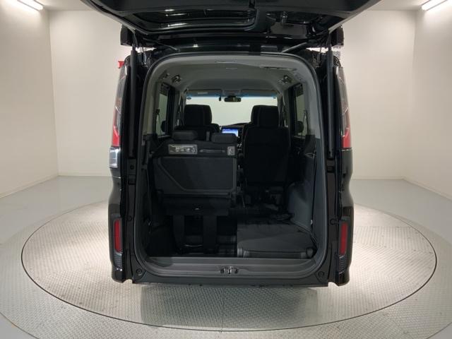 ステップワゴンスパーダ スパーダホンダセンシング　最長５年保証ワンオーナーナビＴＶ　盗難防止　助手席エアバッグ　ワンオーナ－　Ｗパワスラ　記録簿有　リアオートエアコン　地デジ　ＬＥＤライト　横滑り防止システム　オートエアコン　リアカメラ　ＵＳＢ（37枚目）