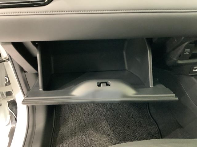 WR-V Z+ブラックスタイル HSENSING 新車保証 試乗車 ワンオ-ナ- オートクルーズコントロール ETC LEDヘッドランプ フルセグ 盗難防止システム 衝突被害軽減システム USB スマートキー リアカメラ(27枚目)
