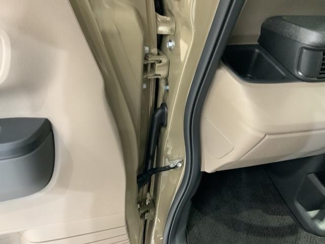 N-BOXジョイ ベースグレード H SENSING 2ト-ン 新車保証 試乗車 ワンオーナー ナビVXM-245ZFEi TV Rカメラ BTオ-ディオ シ-トヒ-タ- ETC LEDライトVSA クルコン スマ-トキ- スペアキ-(42枚目)