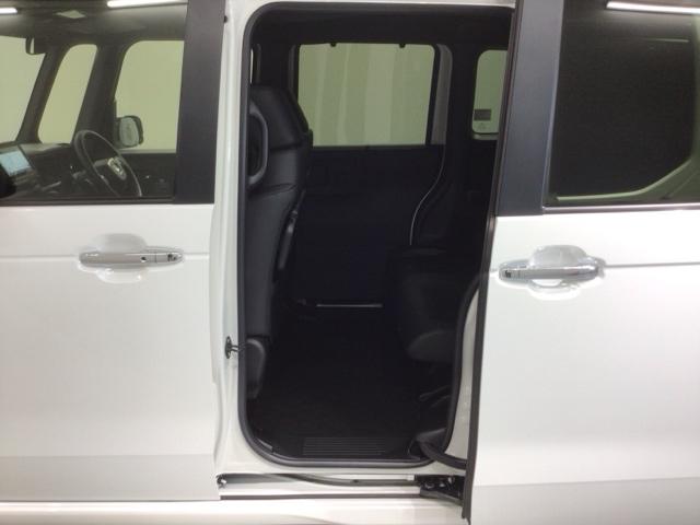 N-BOXカスタム ターボ H SENSING 新車保証 試乗車 ワンオーナー ナビVXM-245ZFEi TV Rカメラ BTオ-ディオ シートヒーター ETC LEDライト VSA 両側電動ドア クルコン アルミ スマキー(33枚目)