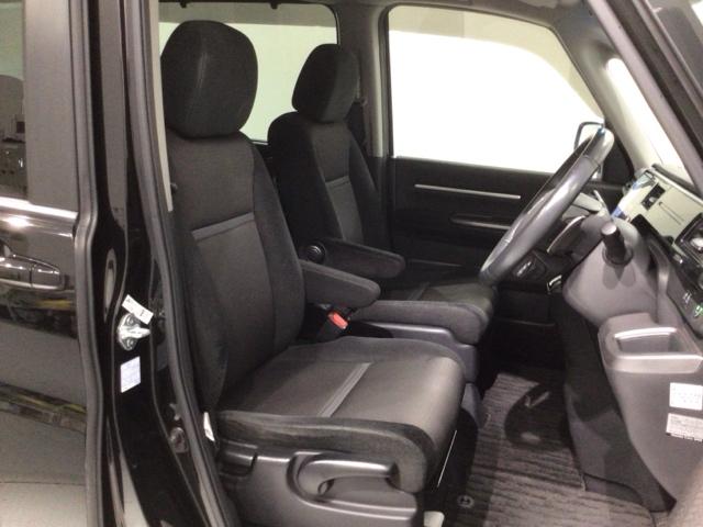 ステップワゴンスパーダ スパーダホンダセンシング 最長5年保証 ワンオーナー ナビLXM-197VFNI TV Rカメラ CD録音 BTオーディオ DVD ドラレコ LEDライト フォグライト VSA クルコン アルミ スマ-トキ- 盗難防止装置(16枚目)