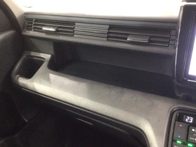 ステップワゴンスパーダ スパーダホンダセンシング 最長5年保証 ワンオーナー ナビLXM-197VFNI TV Rカメラ CD録音 BTオーディオ DVD ドラレコ LEDライト フォグライト VSA クルコン アルミ スマ-トキ- 盗難防止装置(25枚目)