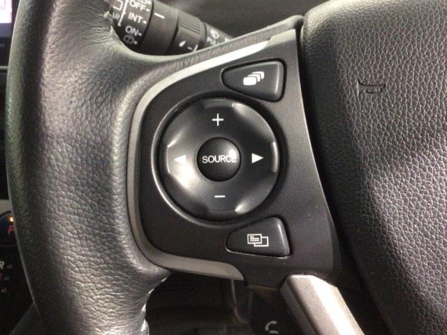 フリードハイブリッド ハイブリッド・Ｇホンダセンシング　１年保証　ワンオーナー　ナビＶＸＭ－１７５ＶＦＮＩ　ＴＶ　Ｒカメラ　ＣＤ録音　ＤＶＤ　ドラレコ　ＥＴＣ　ＬＥＤライト　ＶＳＡ　両側電動ドア　クルコン　アルミ　スマートキー　盗難防止装置　整備記録簿（9枚目）