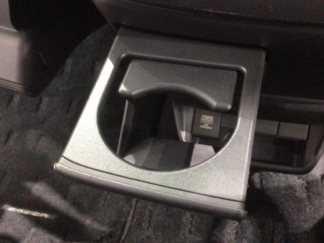 フリードハイブリッド ハイブリッド・Ｇホンダセンシング　１年保証　ワンオーナー　ナビＶＸＭ－１７５ＶＦＮＩ　ＴＶ　Ｒカメラ　ＣＤ録音　ＤＶＤ　ドラレコ　ＥＴＣ　ＬＥＤライト　ＶＳＡ　両側電動ドア　クルコン　アルミ　スマートキー　盗難防止装置　整備記録簿（26枚目）