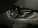 セダン　ＨＳＥＮＳＩＮＧ　最長５年保証　ワンオ－ナ－　サイドエアバッグ　ワンオーナー車　ＤＶＤ視聴可能　横滑り防止装置　地デジＴＶ　リアカメラ　クルーズコントロール　スマキー　前席シートヒーター　ＡＢＳ（26枚目）