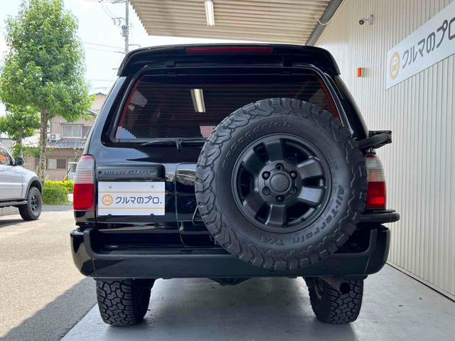 ハイラックスサーフ ＳＳＲ－Ｘ　４ＷＤ　ブラックアウトカスタム　ジオランダーＸ－ＡＴ　背面タイヤ　ドライブレコーダー　ＥＴＣ　社外ナビ　フルセグＴＶ　バックカメラ　ＵＳＢ　Ｂｌｕｅｔｏｏｔｈ　助手席エアバック　純正１６インチＡＷ（32枚目）