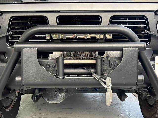 サファリ グランロード　走行６万キロ　ディーゼル　リフトアップ　グリルガード　電動ウインチ　ＧＥＯＬＡＮＤＡＲ　Ｍ／Ｔタイヤ　１５インチアルミホイール　オーバーフェンダー　サイドステップ　ナビ　背面タイヤ　集中ドアロック（46枚目）