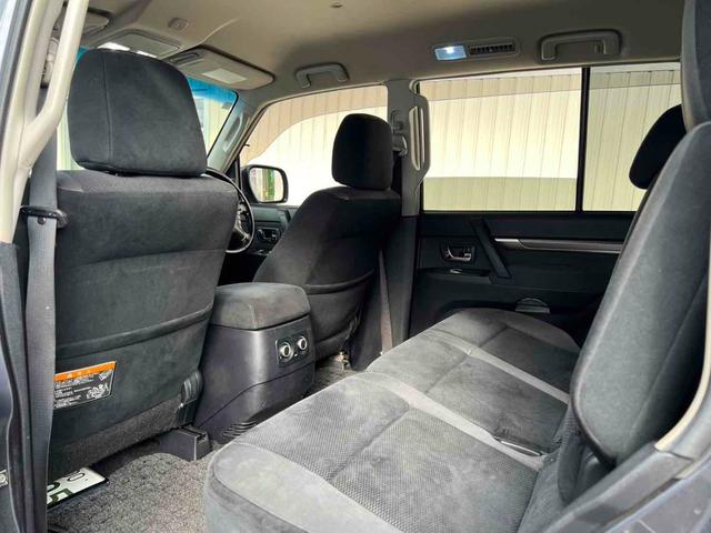 お車の知識がなくても大丈夫です!皆様のご来店をスタッフ一同、心よりお待ちしております。