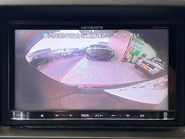 エリシオン Ｇエアロ　パワースライドドアドア　ブラックアウトカスタム　インナーブラック　純正１７インチＡＷブラック塗装　テールランプスモーク塗装　ＨＩＤヘッドライト　キーレスエントリー　ナビ　Ｂカメラ　ＥＴＣ　オートライト（24枚目）