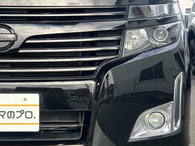 エルグランド ２５０ハイウェイスター　７人乗り　ウォークスルー　インナーブラック　スモークテールランプ　ブラック塗装アルミホイール　ナビ　フルセグ　バックカメラ　ドライブレコーダー　ビルトインＥＴＣ　左側パワースライドドア　キセノンライト（44枚目）