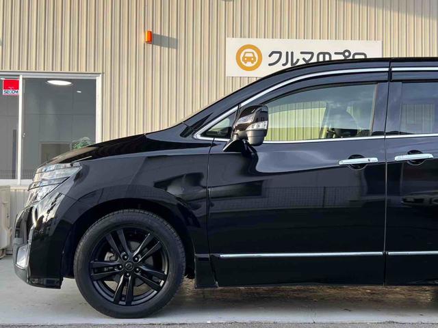 エルグランド ２５０ハイウェイスター　７人乗り　ウォークスルー　インナーブラック　スモークテールランプ　ブラック塗装アルミホイール　ナビ　フルセグ　バックカメラ　ドライブレコーダー　ビルトインＥＴＣ　左側パワースライドドア　キセノンライト（45枚目）