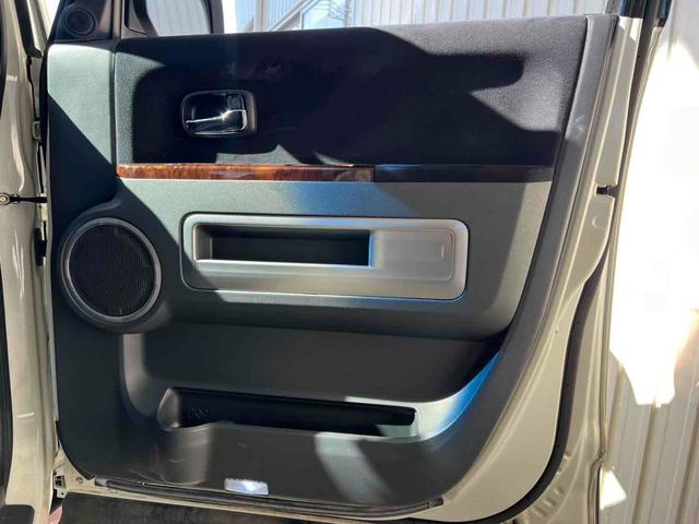 デリカD:5 シャモニー 7人乗り ウォークスルー BFグッドリッチ MKW16インチAW 両側電動スライド ケンウッド前後ドラレコ ナビ TV フロント・サイド・バックカメラ パドルシフト オートライト ETC クルコン(6枚目)