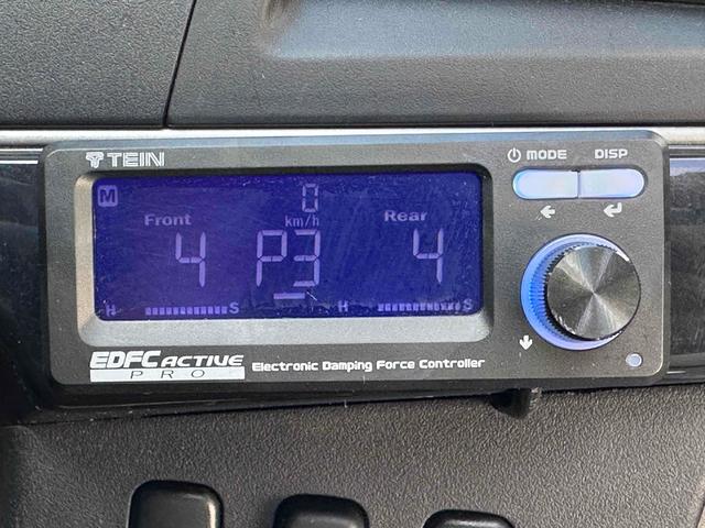 ランサー ＧＳＲエボリューションＸ　フロア５速ＭＴ　ＲＥＣＡＲＯシート　ｂｒｅｍｂｏキャリパー　ＴＥＩＮ車高調　減衰力コントローラー　大型Ｒスポイラー　純正１８インチＡＷ　ナビ＆ＴＶ　ＥＴＣ２．０　ＡＷＣ　ＨＩＤライト　スマートキー（13枚目）