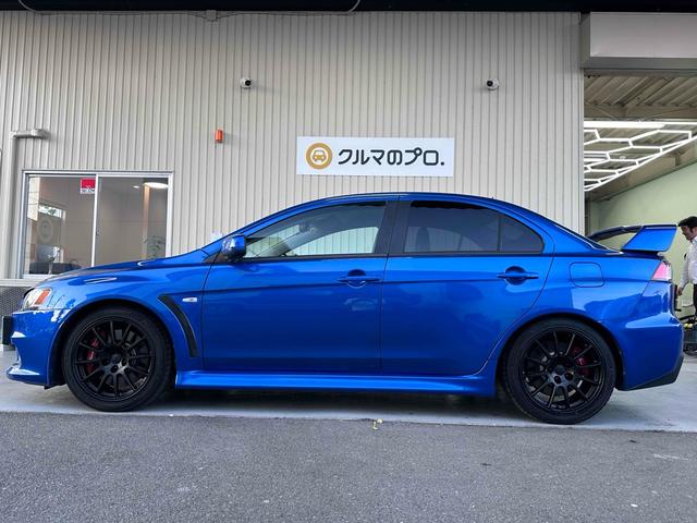 ランサー ＧＳＲエボリューションＸ　フロア５速ＭＴ　ＲＥＣＡＲＯシート　ｂｒｅｍｂｏキャリパー　ＴＥＩＮ車高調　減衰力コントローラー　大型Ｒスポイラー　純正１８インチＡＷ　ナビ＆ＴＶ　ＥＴＣ２．０　ＡＷＣ　ＨＩＤライト　スマートキー（17枚目）