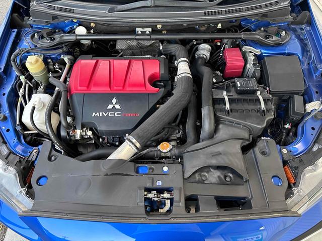 ランサー ＧＳＲエボリューションＸ　フロア５速ＭＴ　ＲＥＣＡＲＯシート　ｂｒｅｍｂｏキャリパー　ＴＥＩＮ車高調　減衰力コントローラー　大型Ｒスポイラー　純正１８インチＡＷ　ナビ＆ＴＶ　ＥＴＣ２．０　ＡＷＣ　ＨＩＤライト　スマートキー（39枚目）