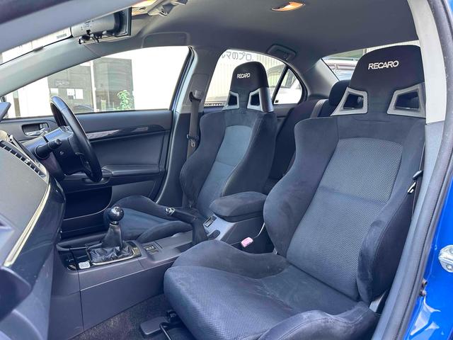 ランサー ＧＳＲエボリューションＸ　フロア５速ＭＴ　ＲＥＣＡＲＯシート　ｂｒｅｍｂｏキャリパー　ＴＥＩＮ車高調　減衰力コントローラー　大型Ｒスポイラー　純正１８インチＡＷ　ナビ＆ＴＶ　ＥＴＣ２．０　ＡＷＣ　ＨＩＤライト　スマートキー（46枚目）