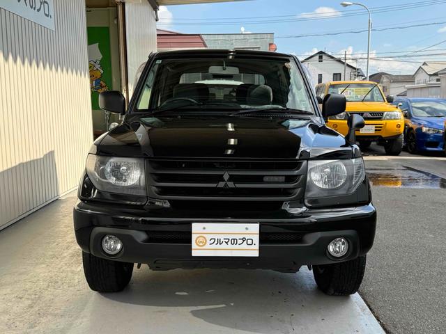 パジェロイオ ＺＲ　ブラックアウト　インナーブラック　車検Ｒ９年１０月　リアスポイラー　背面タイヤ　ＭＧ１５インチブラックＡＷ　ケンウッドオーディオ　ＡＵＸ　ＵＳＢ　オートエアコン　フロントフォグライト（24枚目）