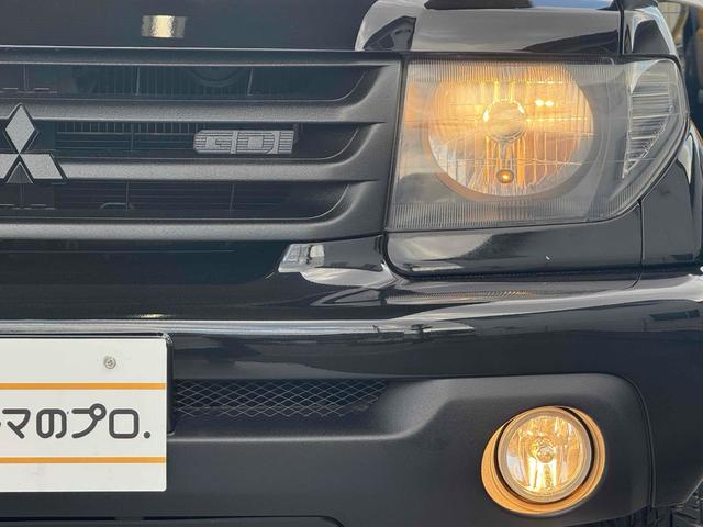 パジェロイオ ＺＲ　ブラックアウト　インナーブラック　車検Ｒ９年１０月　リアスポイラー　背面タイヤ　ＭＧ１５インチブラックＡＷ　ケンウッドオーディオ　ＡＵＸ　ＵＳＢ　オートエアコン　フロントフォグライト（38枚目）