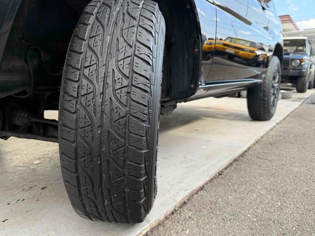 パジェロイオ ＺＲ　ブラックアウト　インナーブラック　車検Ｒ９年１０月　リアスポイラー　背面タイヤ　ＭＧ１５インチブラックＡＷ　ケンウッドオーディオ　ＡＵＸ　ＵＳＢ　オートエアコン　フロントフォグライト（40枚目）