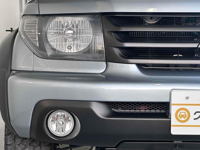 パジェロイオ パールパッケージＩＩ　ナビエディション　１．５インチリフトアップ　ブラックアウト　オーバーフェンダー　社外１６インチＡＷ　インナーブラック　Ｆフォグランプ　背面タイヤ　純正モニター　ＥＴＣ　ＡＡＣ　ＰＳ　ＰＷ　分割可倒式Ｒシート　電格ミラー（27枚目）