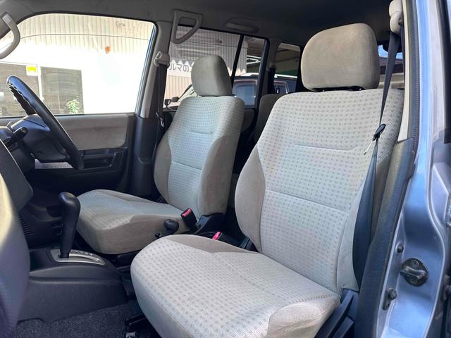 パジェロイオ パールパッケージＩＩ　ナビエディション　１．５インチリフトアップ　ブラックアウト　オーバーフェンダー　社外１６インチＡＷ　インナーブラック　Ｆフォグランプ　背面タイヤ　純正モニター　ＥＴＣ　ＡＡＣ　ＰＳ　ＰＷ　分割可倒式Ｒシート　電格ミラー（37枚目）