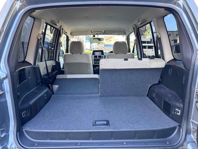 パジェロイオ パールパッケージＩＩ　ナビエディション　１．５インチリフトアップ　ブラックアウト　オーバーフェンダー　社外１６インチＡＷ　インナーブラック　Ｆフォグランプ　背面タイヤ　純正モニター　ＥＴＣ　ＡＡＣ　ＰＳ　ＰＷ　分割可倒式Ｒシート　電格ミラー（43枚目）