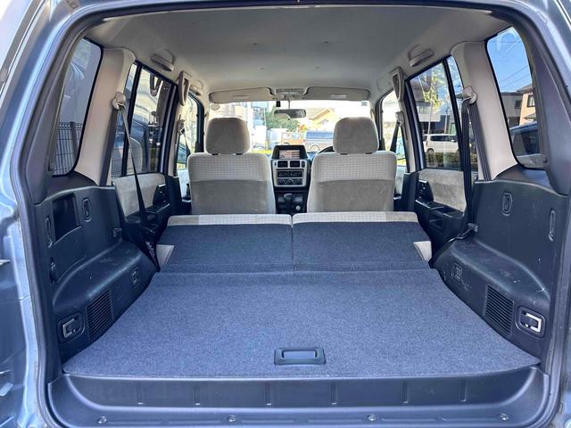 パジェロイオ パールパッケージＩＩ　ナビエディション　１．５インチリフトアップ　ブラックアウト　オーバーフェンダー　社外１６インチＡＷ　インナーブラック　Ｆフォグランプ　背面タイヤ　純正モニター　ＥＴＣ　ＡＡＣ　ＰＳ　ＰＷ　分割可倒式Ｒシート　電格ミラー（44枚目）