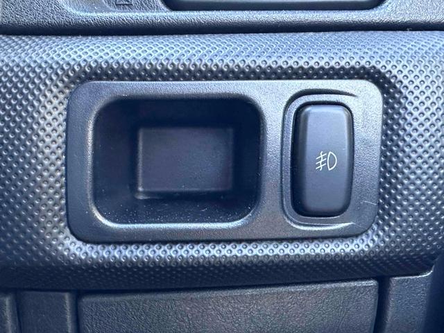 パジェロイオ パールパッケージＩＩ　ナビエディション　１．５インチリフトアップ　ブラックアウト　オーバーフェンダー　社外１６インチＡＷ　インナーブラック　Ｆフォグランプ　背面タイヤ　純正モニター　ＥＴＣ　ＡＡＣ　ＰＳ　ＰＷ　分割可倒式Ｒシート　電格ミラー（49枚目）