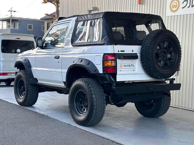 MITSUBISHI PAJERO VS