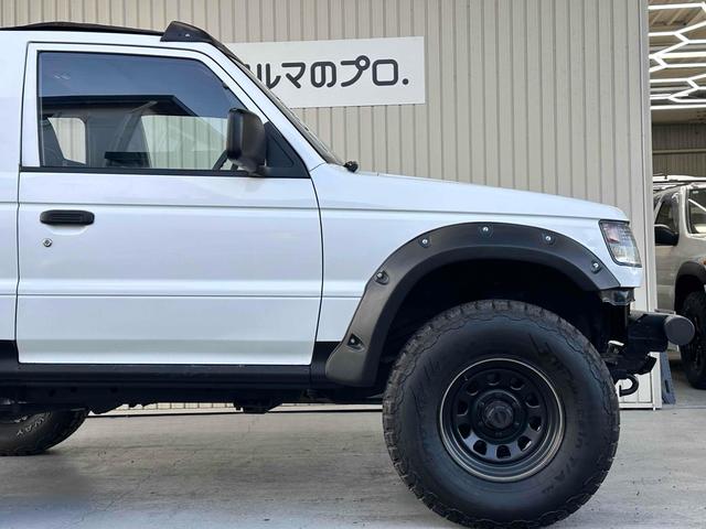 MITSUBISHI PAJERO VS