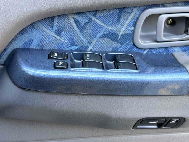 この度は当店のお車をご覧になっていただき、誠にありがとうございます。ぜひじっくりとご検討下さい。気軽にお問合せ・お見積りお待ちしております。