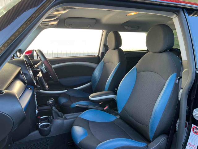 MINI クーパーS ICターボ 令和7年11月全塗装済み ツートンカラー ナビ バックカメラ フルセグTV ハーフレザーシート 17インチAW ETC キセノンヘッドライト フロントフォグランプ スモークテールランプ(8枚目)