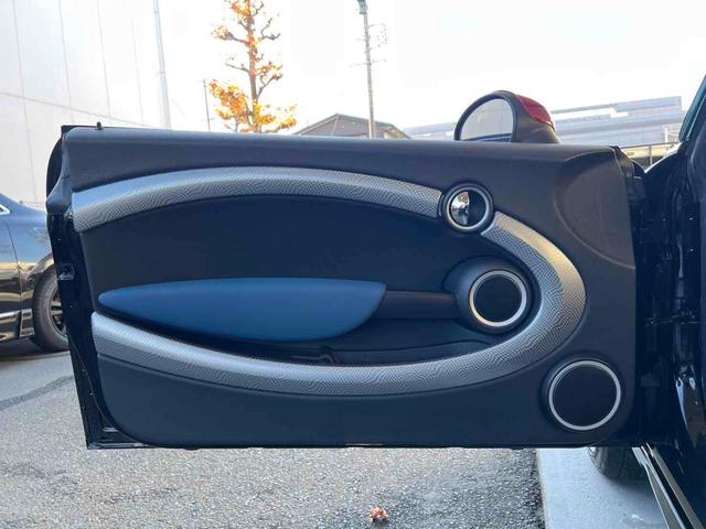 MINI クーパーS ICターボ 令和7年11月全塗装済み ツートンカラー ナビ バックカメラ フルセグTV ハーフレザーシート 17インチAW ETC キセノンヘッドライト フロントフォグランプ スモークテールランプ(9枚目)