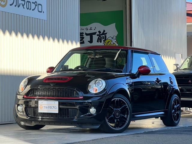 MINI クーパーS ICターボ 令和7年11月全塗装済み ツートンカラー ナビ バックカメラ フルセグTV ハーフレザーシート 17インチAW ETC キセノンヘッドライト フロントフォグランプ スモークテールランプ(18枚目)